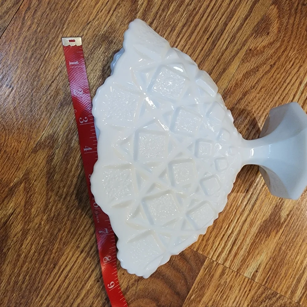 Vintage Milk Glass Vase Planter Old Quilt PatternWestmoreland Vintage